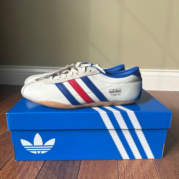 adidas Tokyo Women’s White Sneakers with Blue & Red Stripes main image 0
